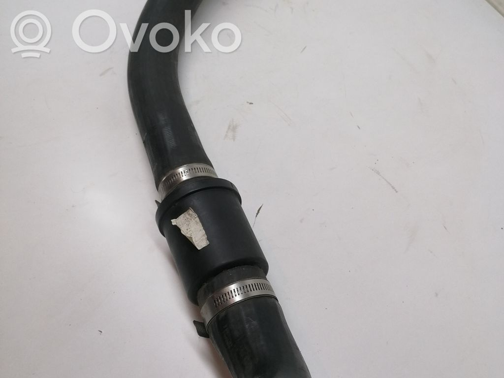 Ford Transit Custom Intercooler pipe mounting bracket 