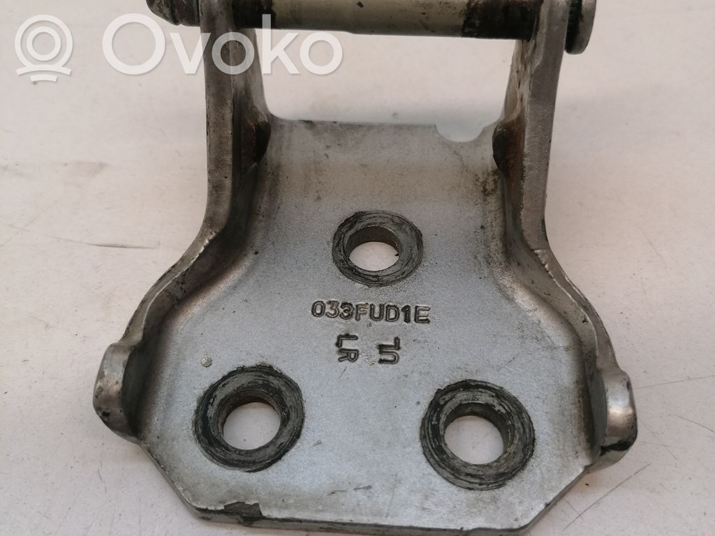 Front door lower hinge   033FUD1E,6C1AV22806AA