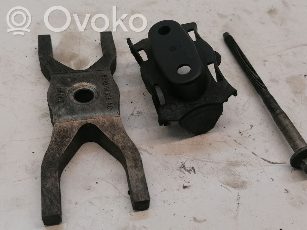 Ford Transit Abrazadera del inyector de combustible 