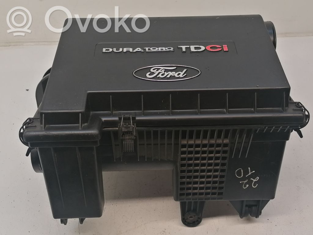 Ford Transit Air filter box 