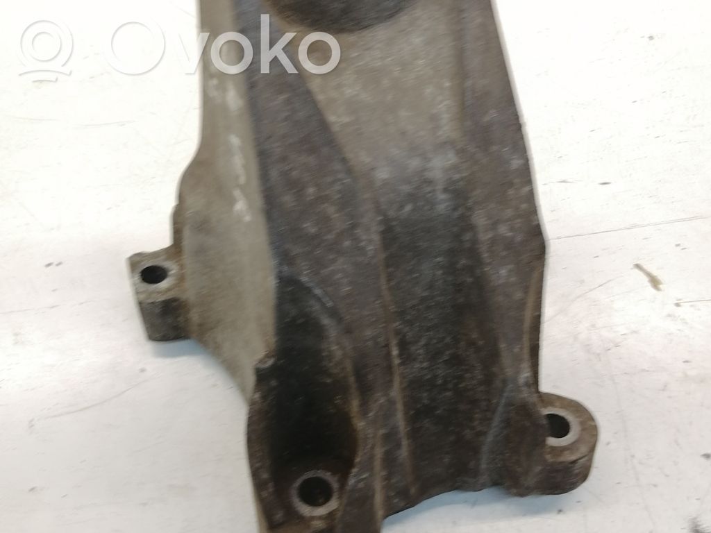 Ford Transit Engine mounting bracket 