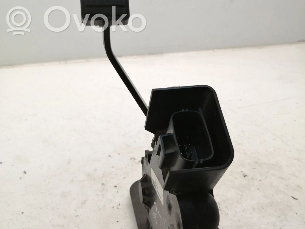 Ford Transit Akceleratoriaus pedalas 