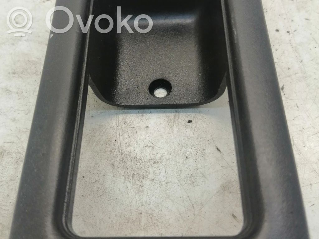 Ford Transit Muu takaoven verhoiluelementti 