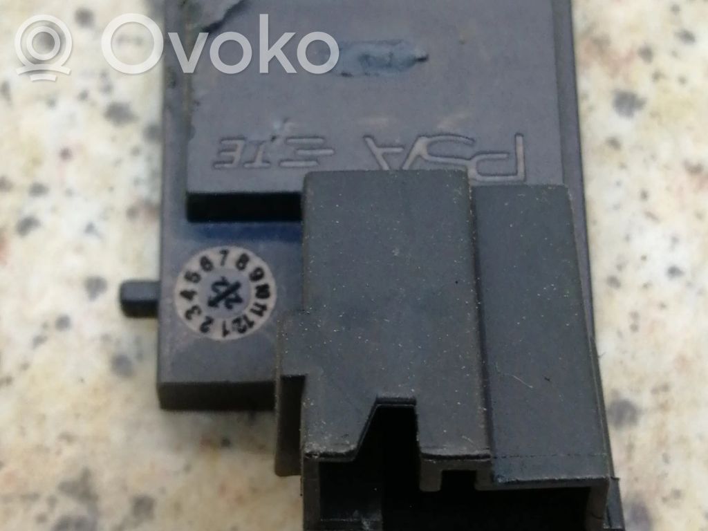 Opel Corsa F Sun solar sensor 