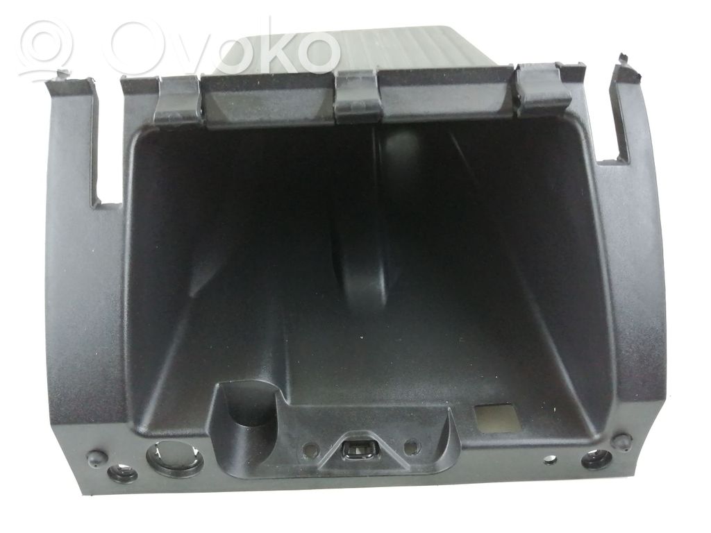 Ford Focus Glove box 