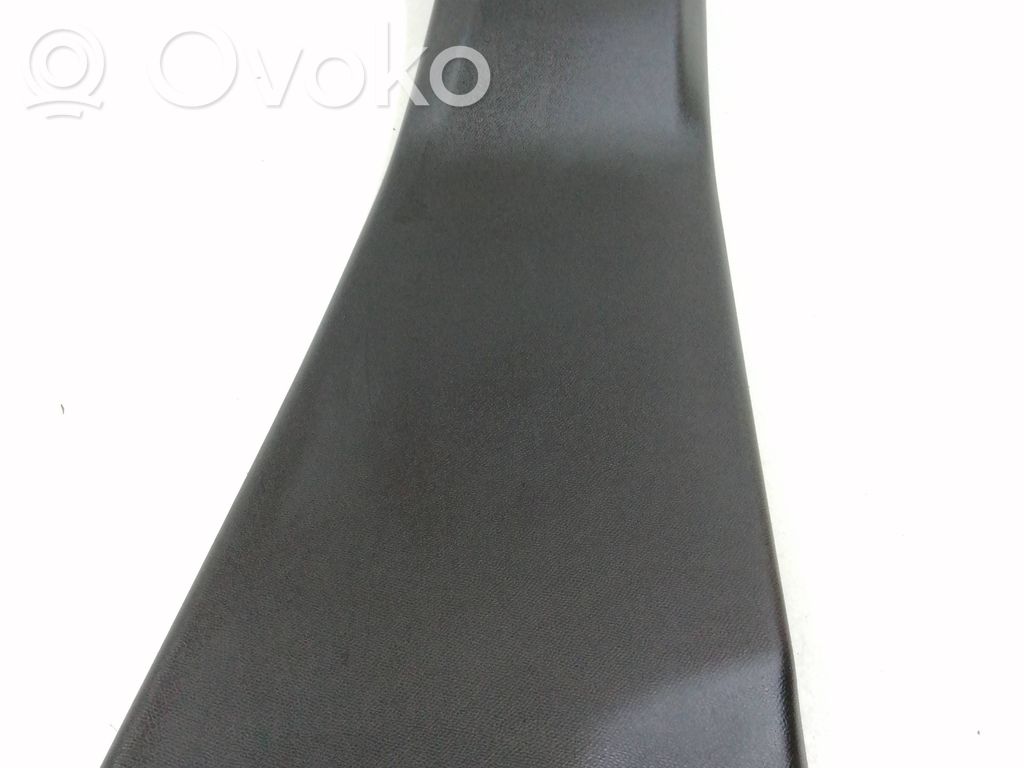 Opel Corsa F Osłona górna słupka / B 