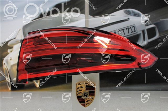 Porsche Cayenne (92A) Rückleuchte Heckleuchte 