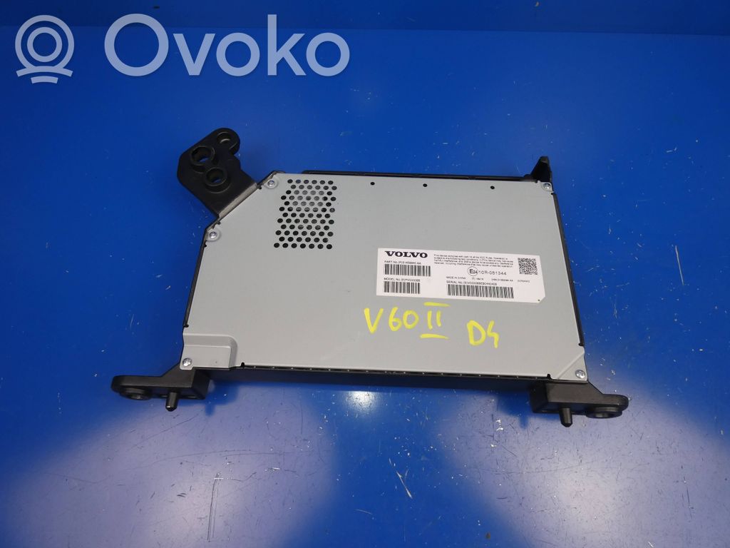 Volvo V60 Wzmacniacz audio 