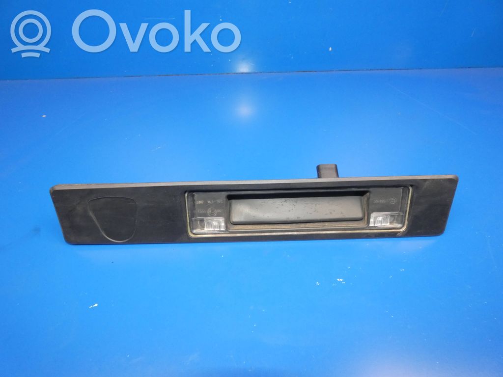 Volvo XC90 Przełącznik / Przycisk otwierania klapy bagażnika 