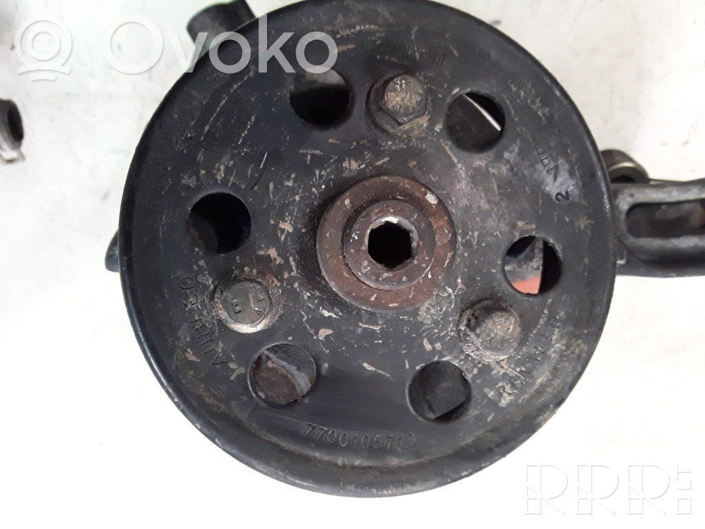 Renault Scenic I Power steering pump 
