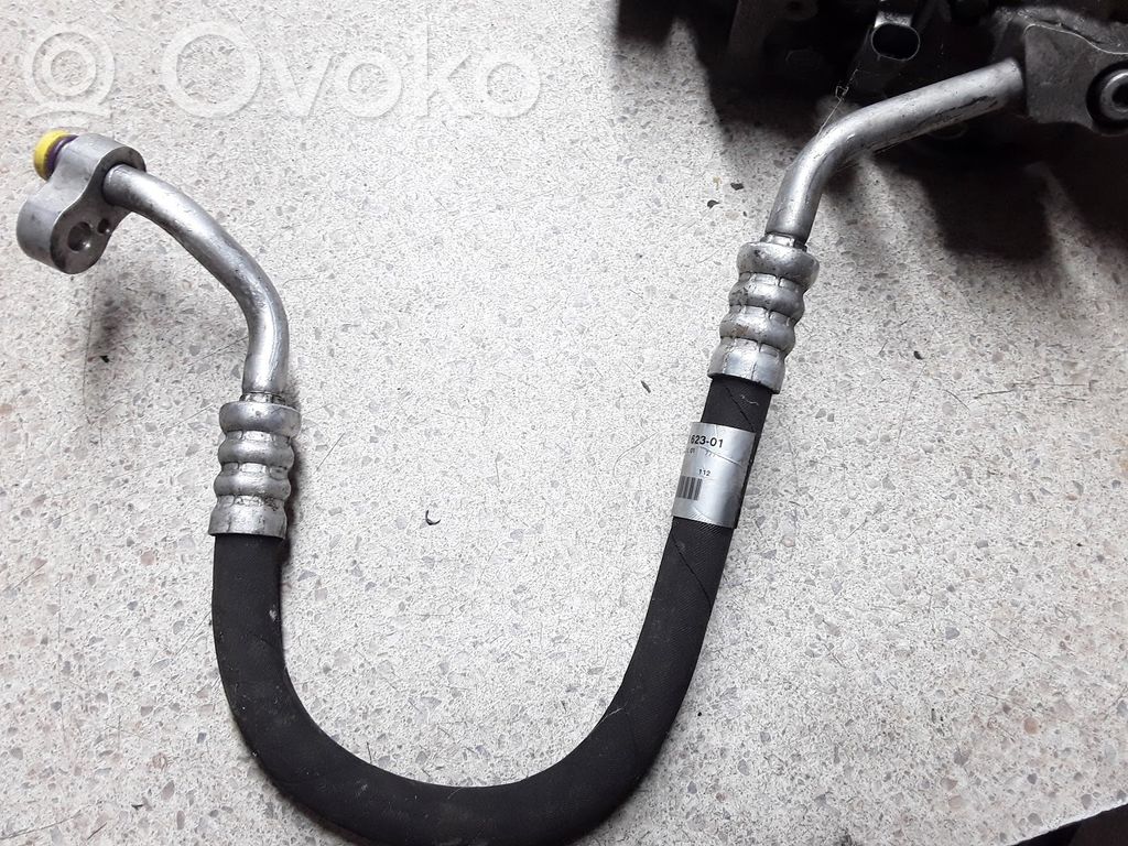 BMW M3 e92 Air conditioning (A/C) pipe/hose 