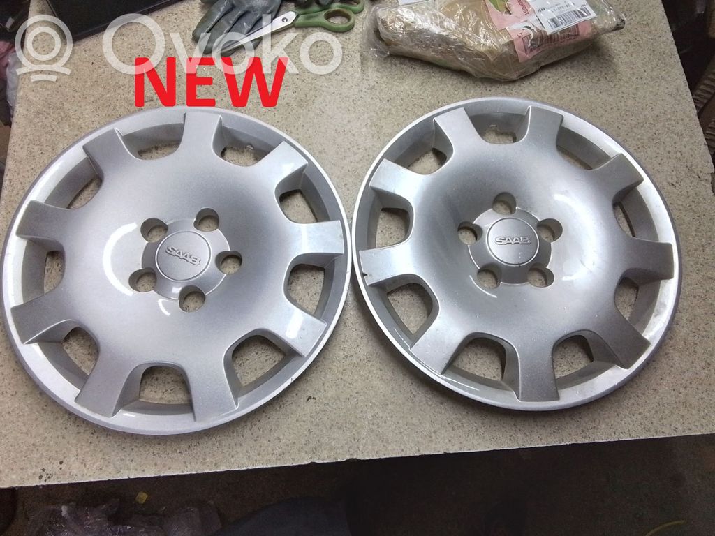 Saab 9-5 R15 wheel hub/cap/trim 