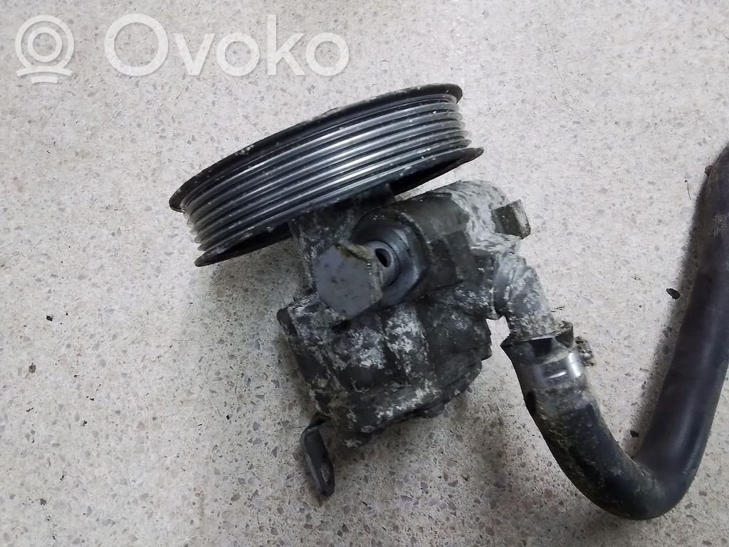 BMW 3 E90 E91 Power steering pump 