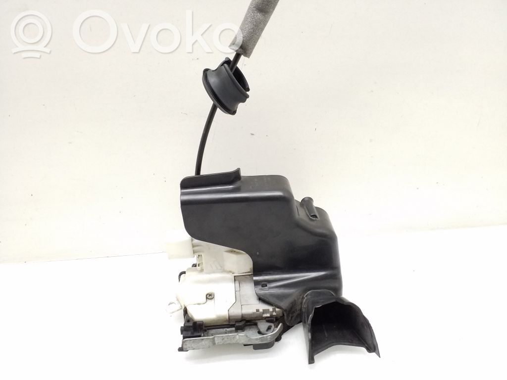 Audi A3 S3 8V Front door lock 