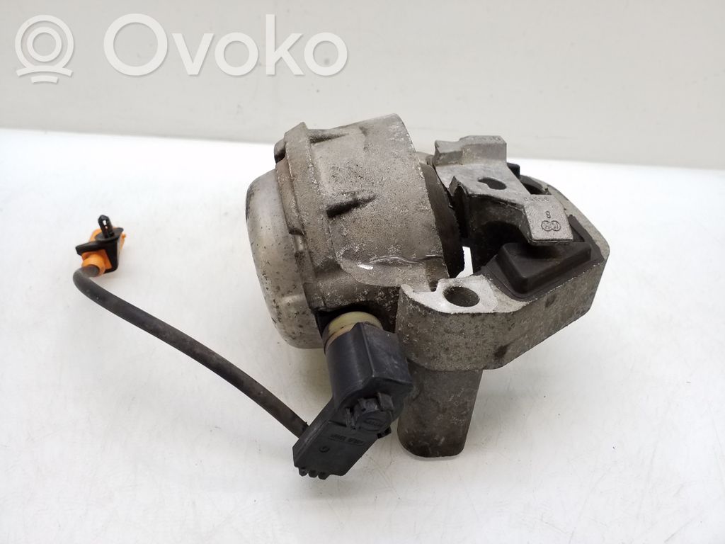 Audi A6 S6 C7 4G Engine mount bracket 