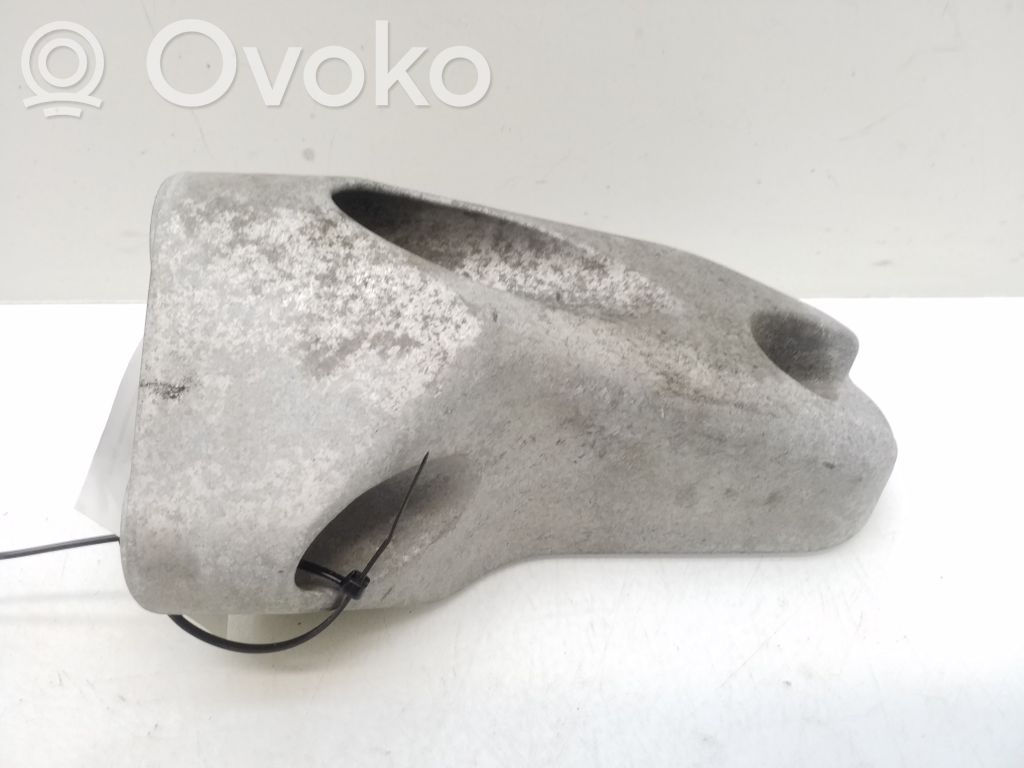 Ford Transit Engine mounting bracket 
