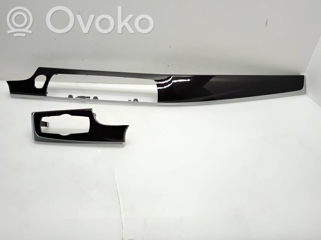 BMW 5 F10 F11 Panel trim 
