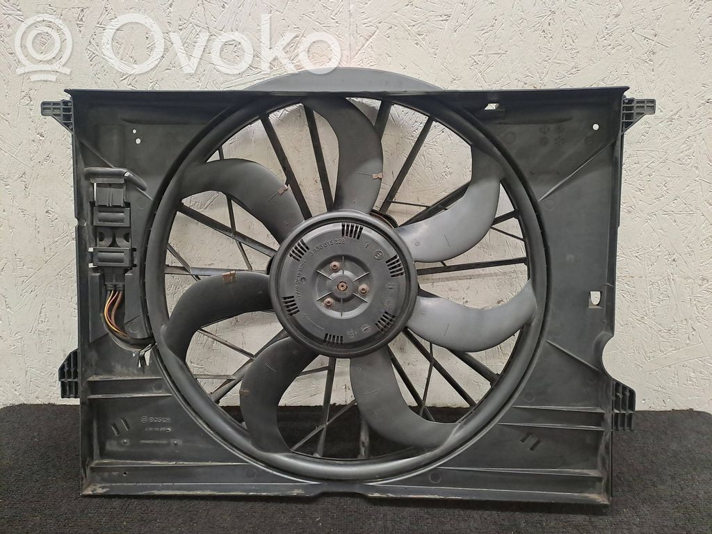 Mercedes-Benz E W211 Suport ventilator radiator 