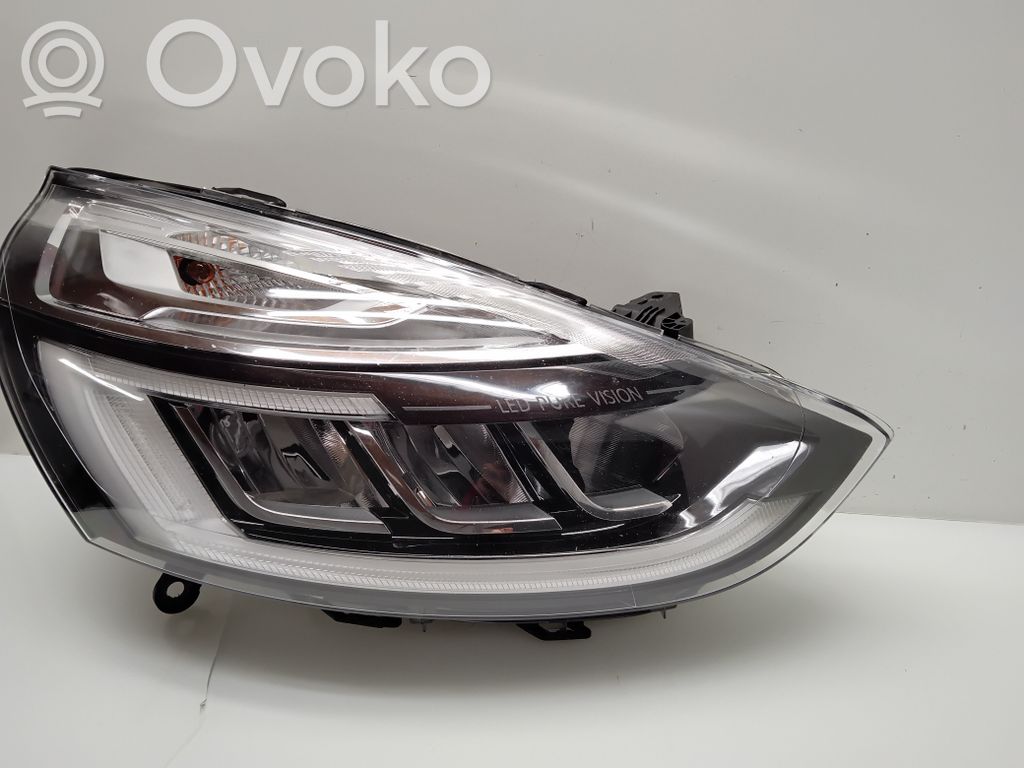 Renault Clio IV Priekinis žibintas 