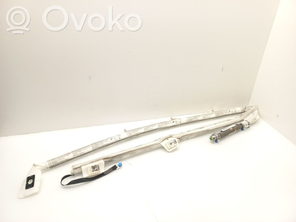 Mercedes-Benz C W204 Stogo oro pagalvė (užuolaida) 