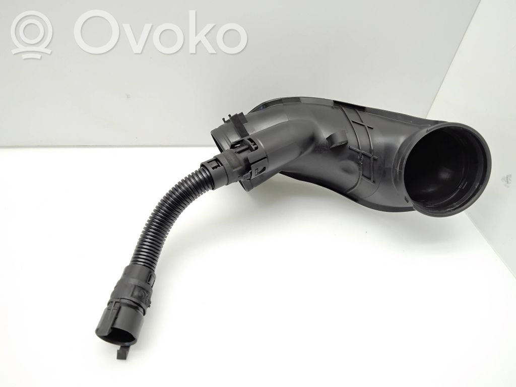 BMW 5 F10 F11 Parte del condotto di aspirazione dell'aria 