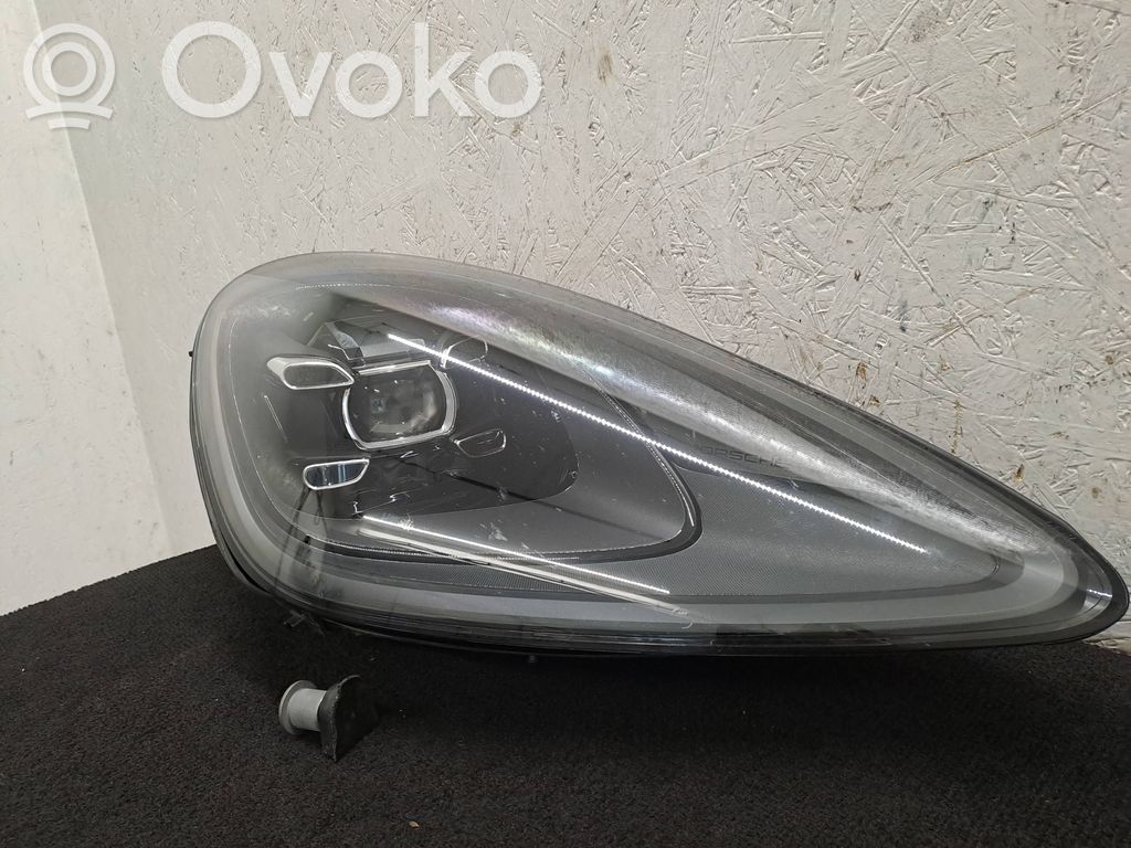 Porsche Cayenne (9Y0 9Y3) Lampa przednia 