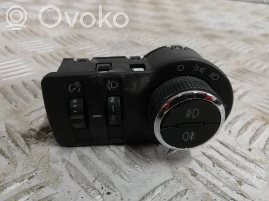 Opel Karl Light switch 
