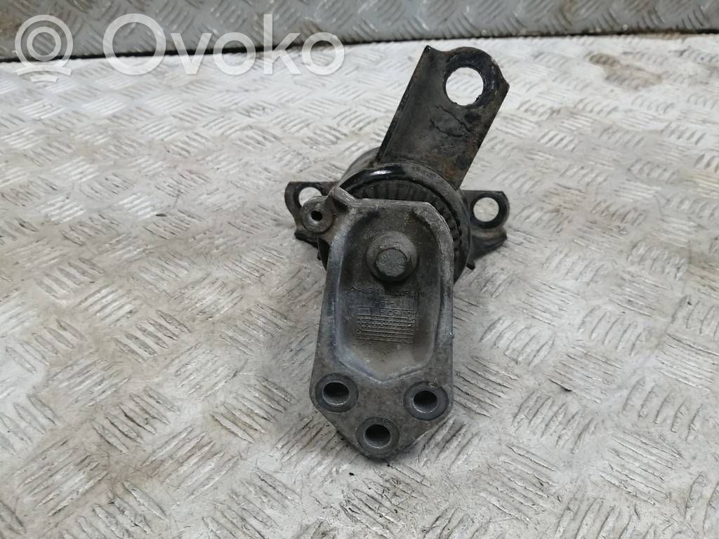 Ford Fiesta Dzinēja spilvens 