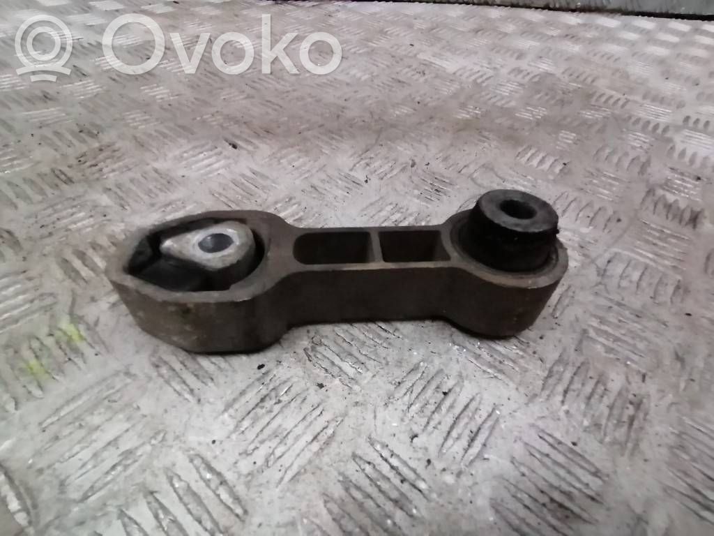 Fiat 500 Engine mount bracket 
