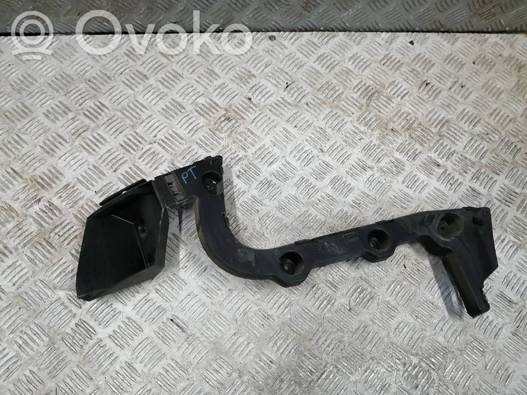 Ford Focus Rear bumper mounting bracket 