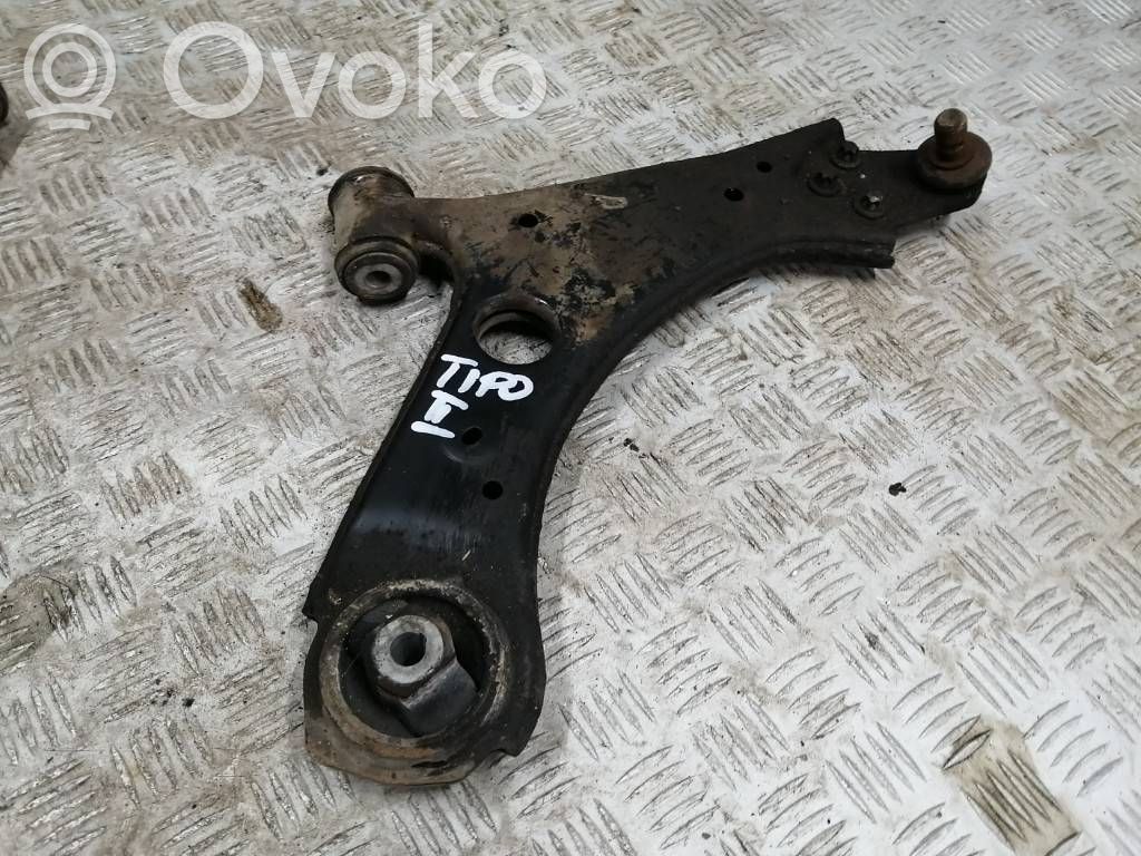 Fiat Tipo Front lower control arm/wishbone 
