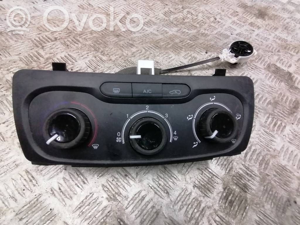 Fiat Tipo Panel klimatyzacji 