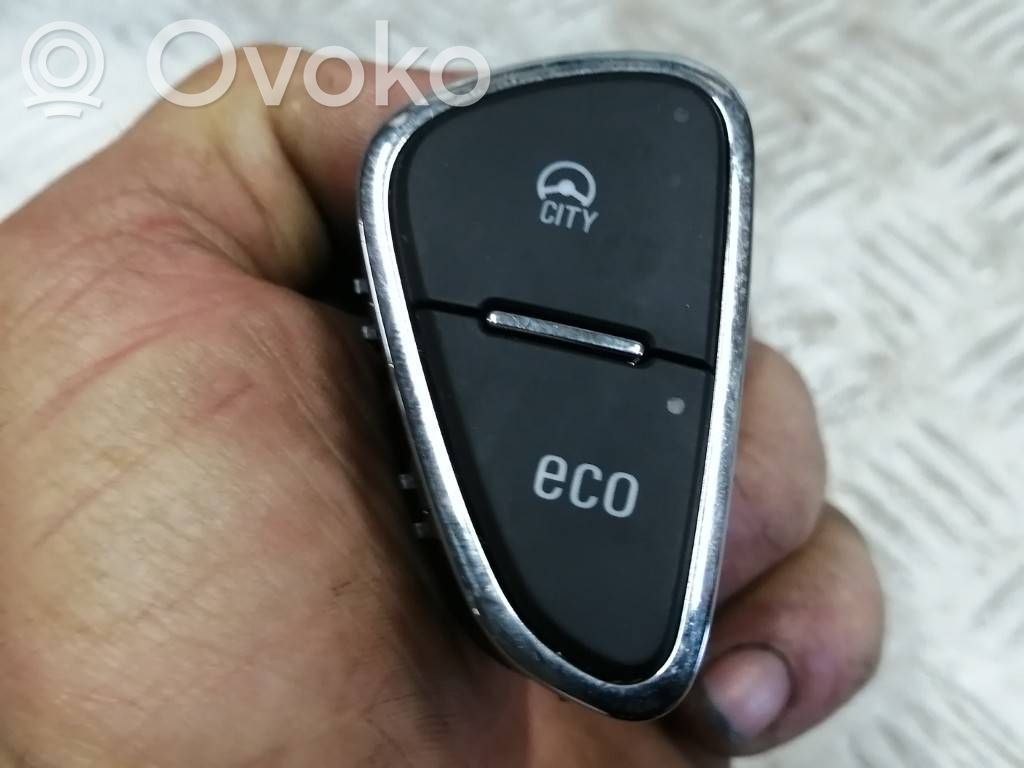 Opel Corsa E Engine start stop button switch 