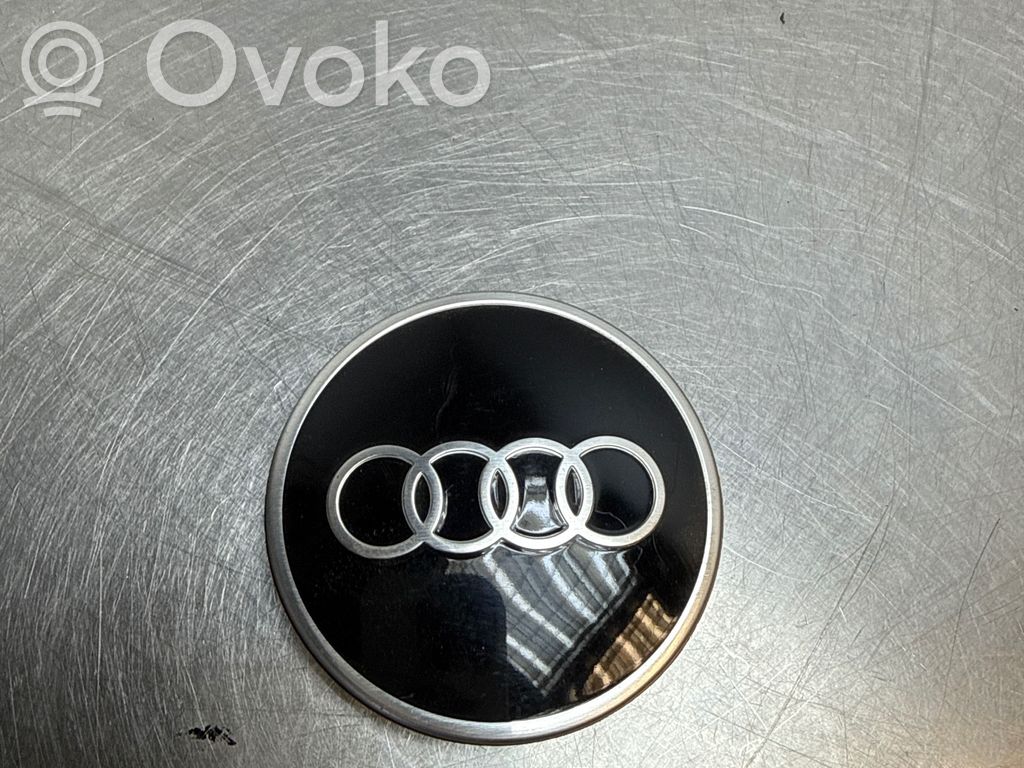 Audi A4 S4 B5 8D Tapacubos original de rueda 
