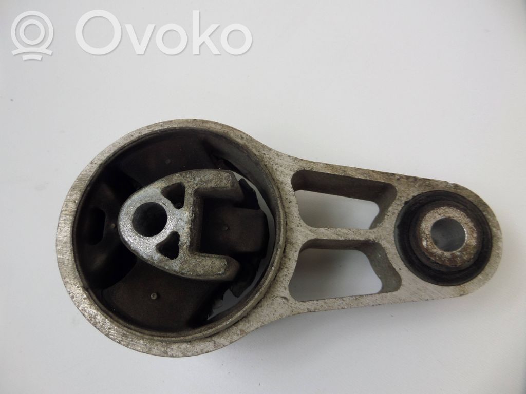 Engine mount bracket   6783094