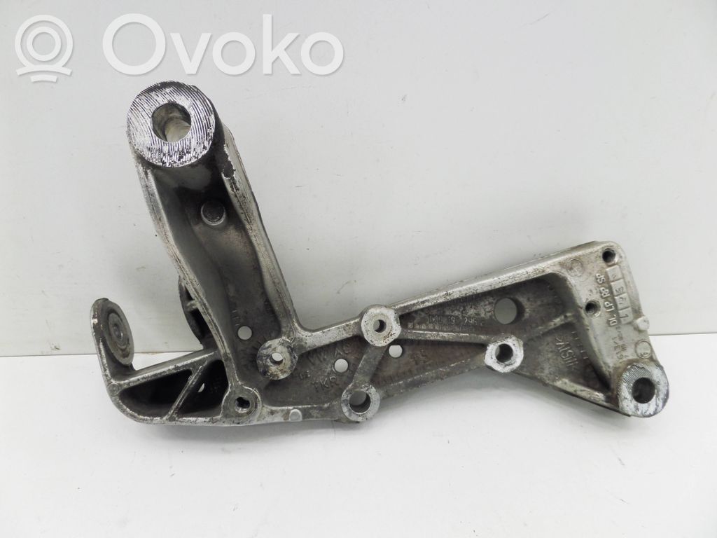 Audi A3 S3 8P Inny element zawieszenia przedniego 