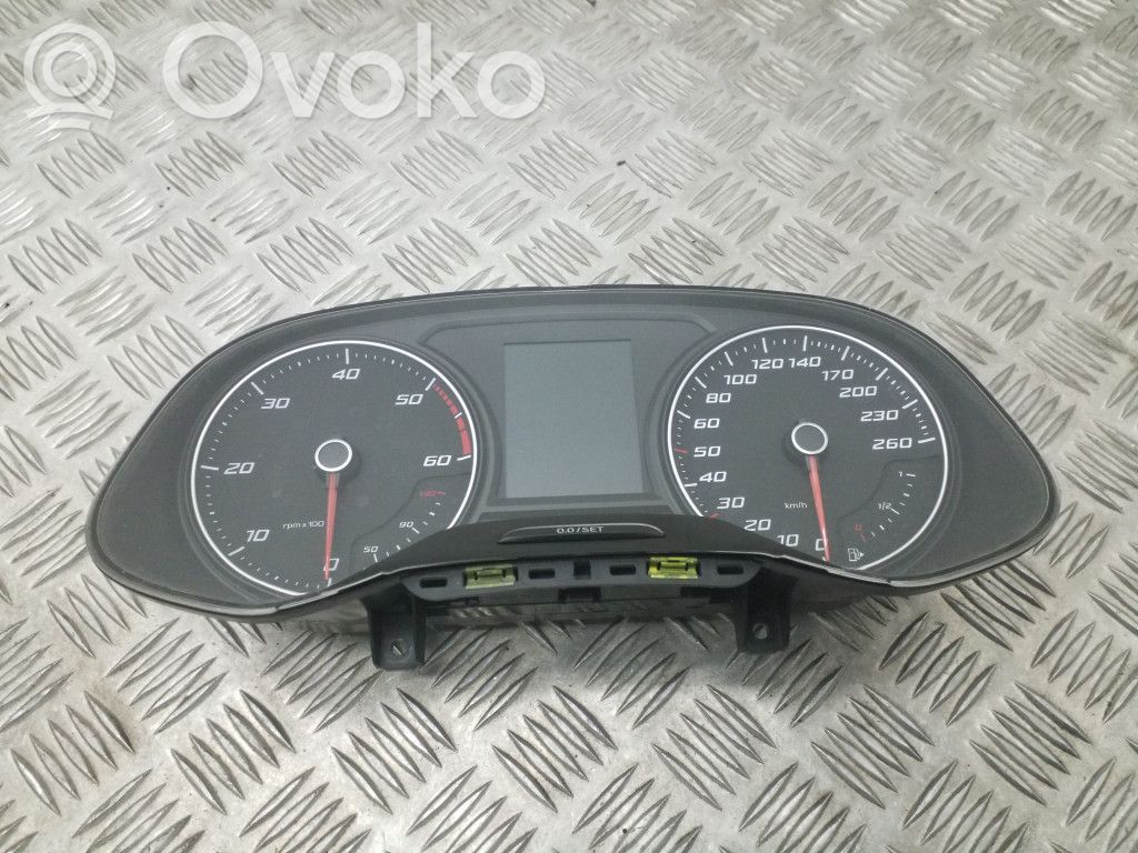 Seat Leon (5F) Speedometer (instrument cluster) 