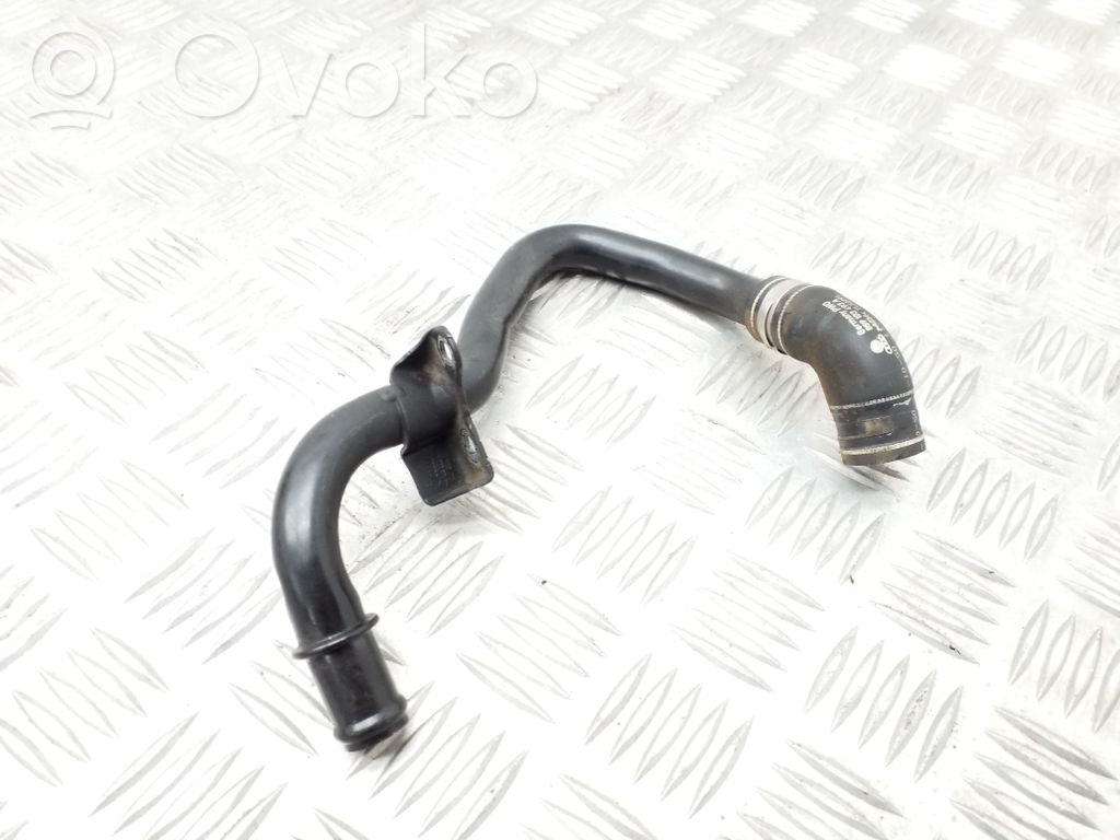 Audi A6 S6 C6 4F Engine coolant pipe/hose 