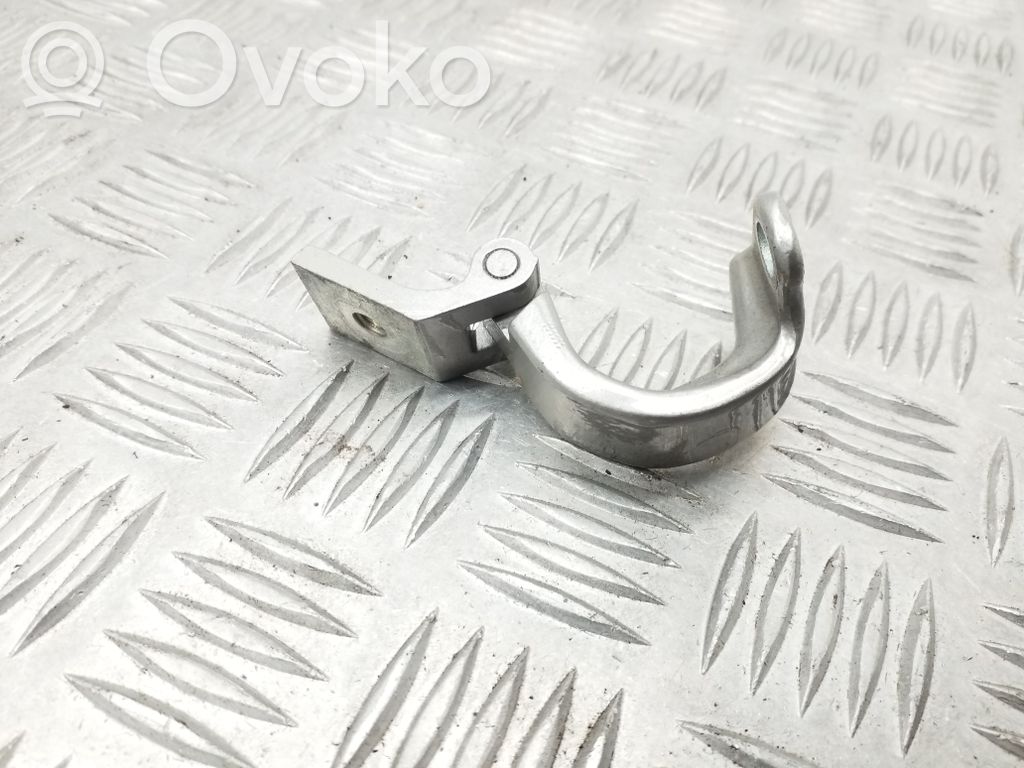 Skoda Rapid (NH) Tailgate/trunk/boot hinge 