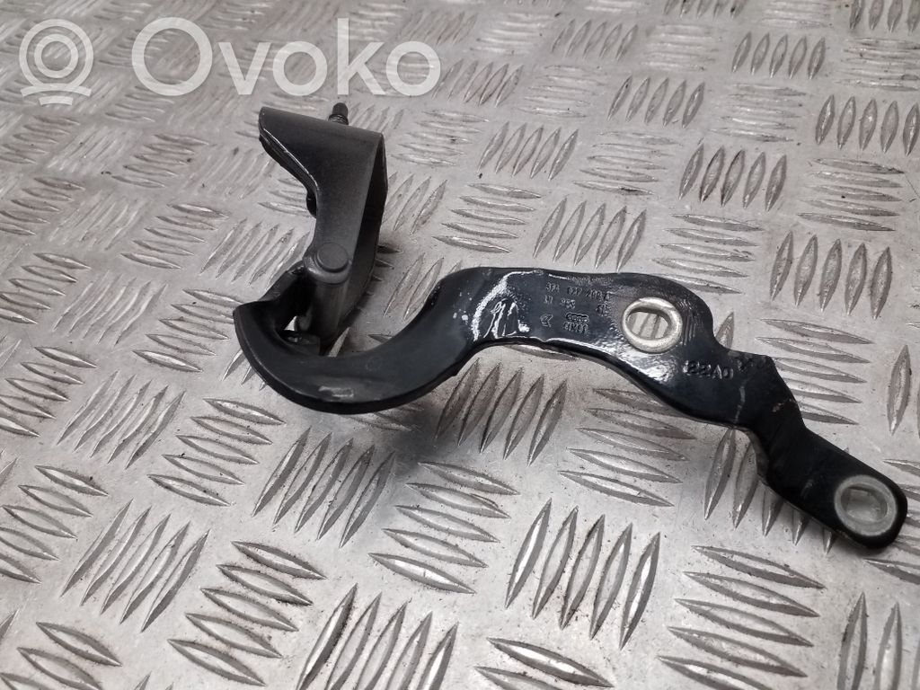 Audi A3 S3 A3 Sportback 8P Tailgate/trunk/boot hinge 