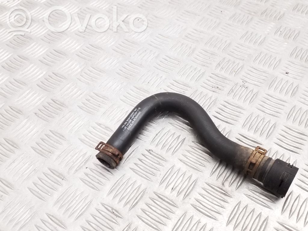 Volkswagen Golf VII Engine coolant pipe/hose 