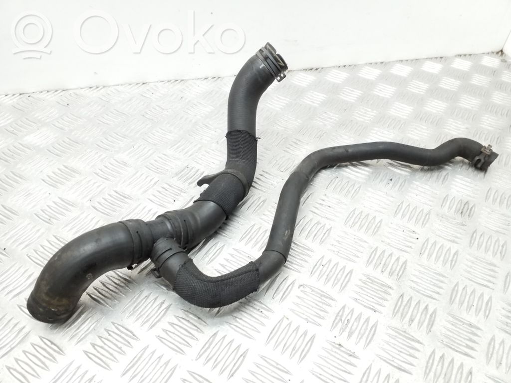Audi A1 Engine coolant pipe/hose 