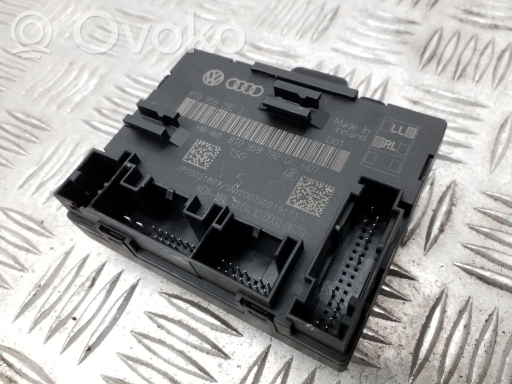 Door control unit/module   8T0959792D