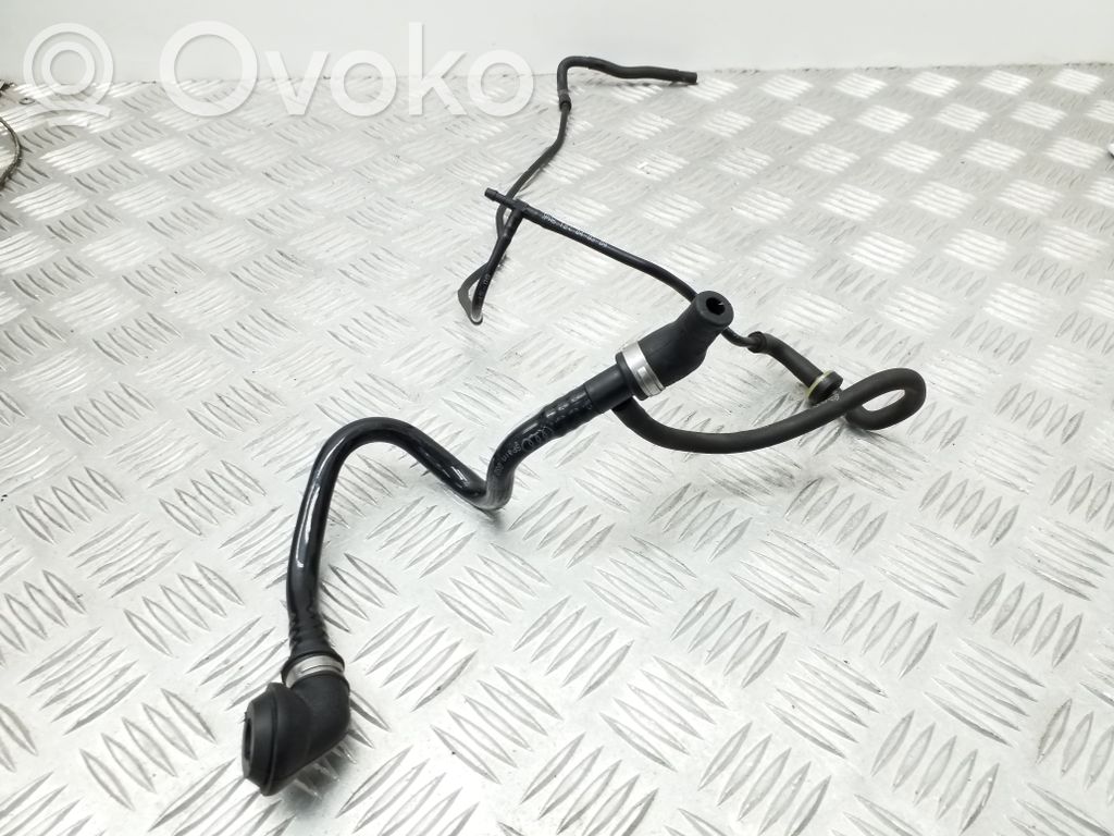 Audi A5 8T 8F Caurulīte (-es) / šļūtene (-es) 