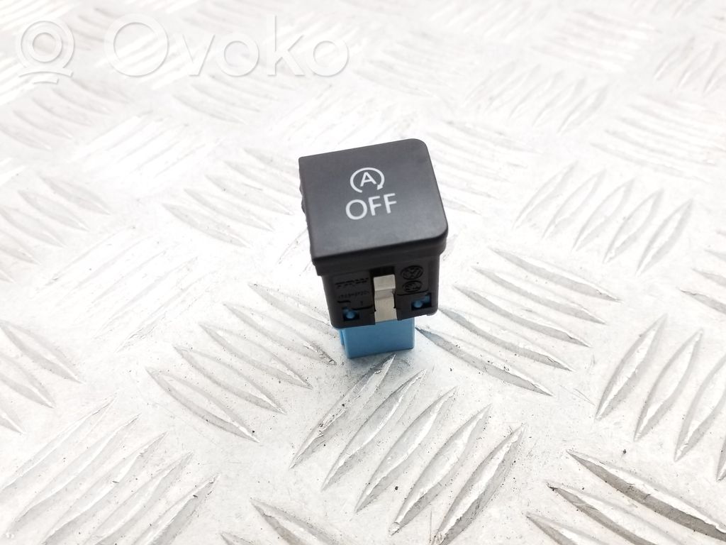 Volkswagen Jetta VI Engine start stop button switch 