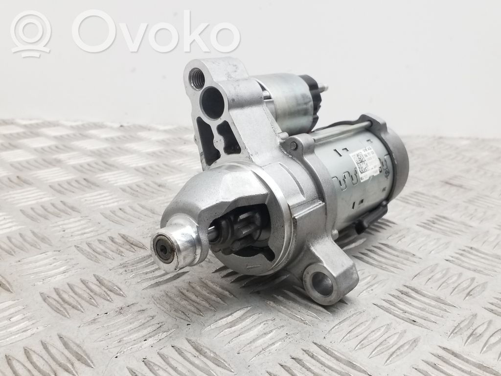 Audi A4 S4 B9 Starteris 