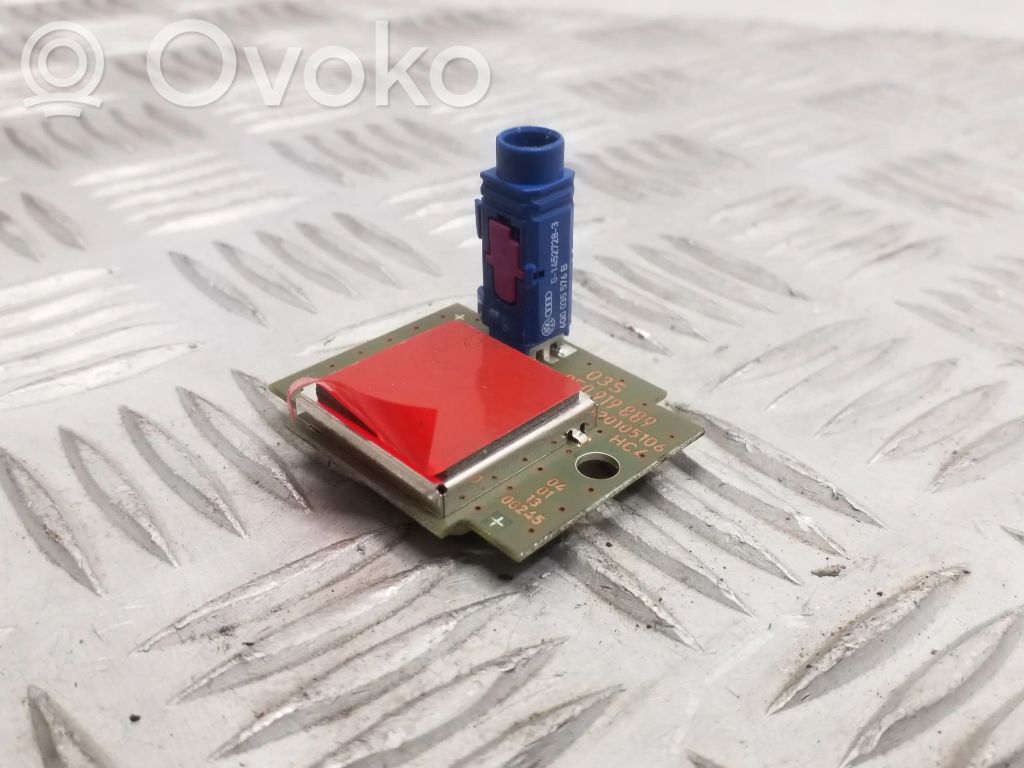 Audi A3 S3 8V Aerial antenna amplifier 
