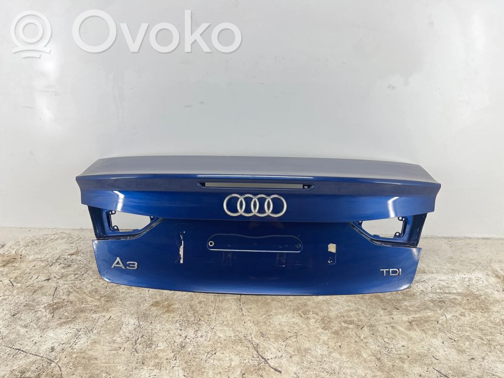 Audi A3 S3 8V Takaluukun/tavaratilan kansi 