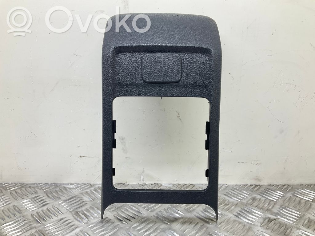Volkswagen Scirocco Garniture de cendrier arrière 