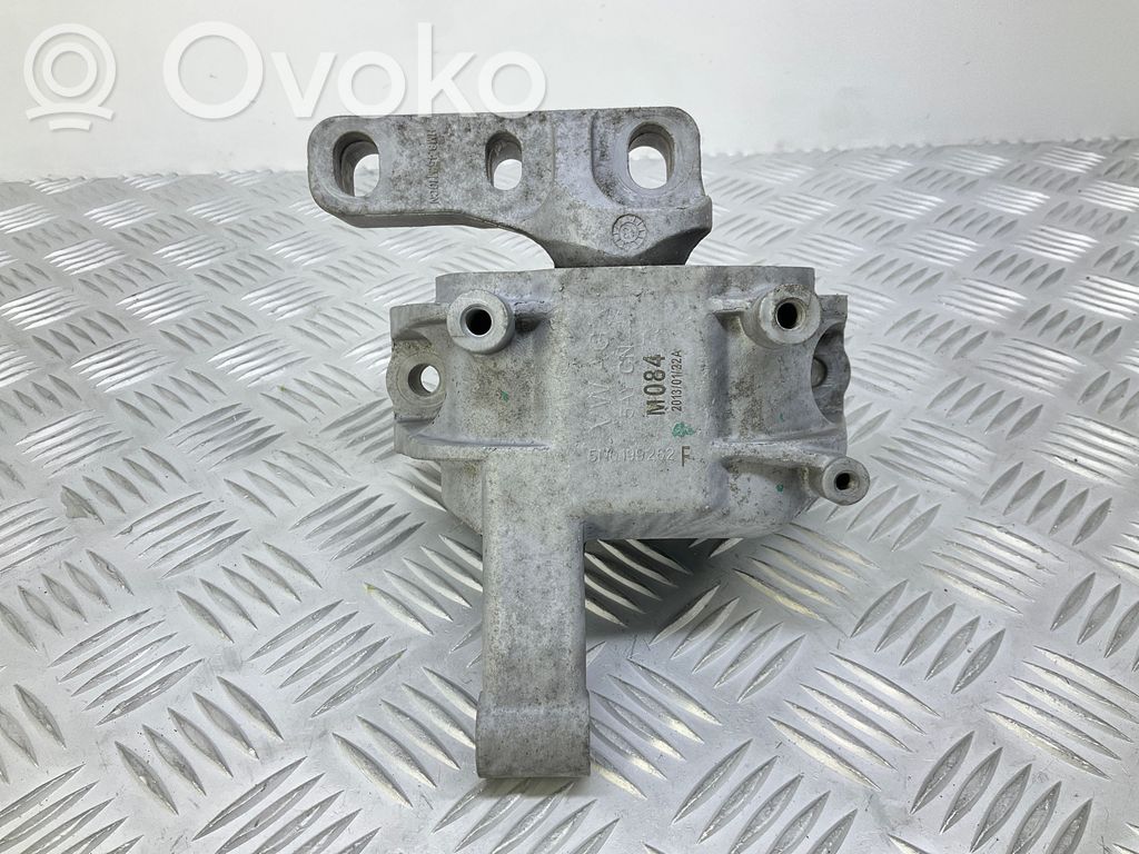 Engine mount bracket   5N0199262F